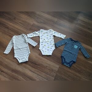 Set of 3 Baby Boy Long-sleeved Construction Onesies SIZE: 6-9 Months